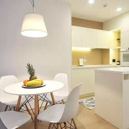 Leona Residences *