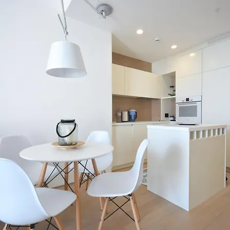 Leona Residences Apartment Budva